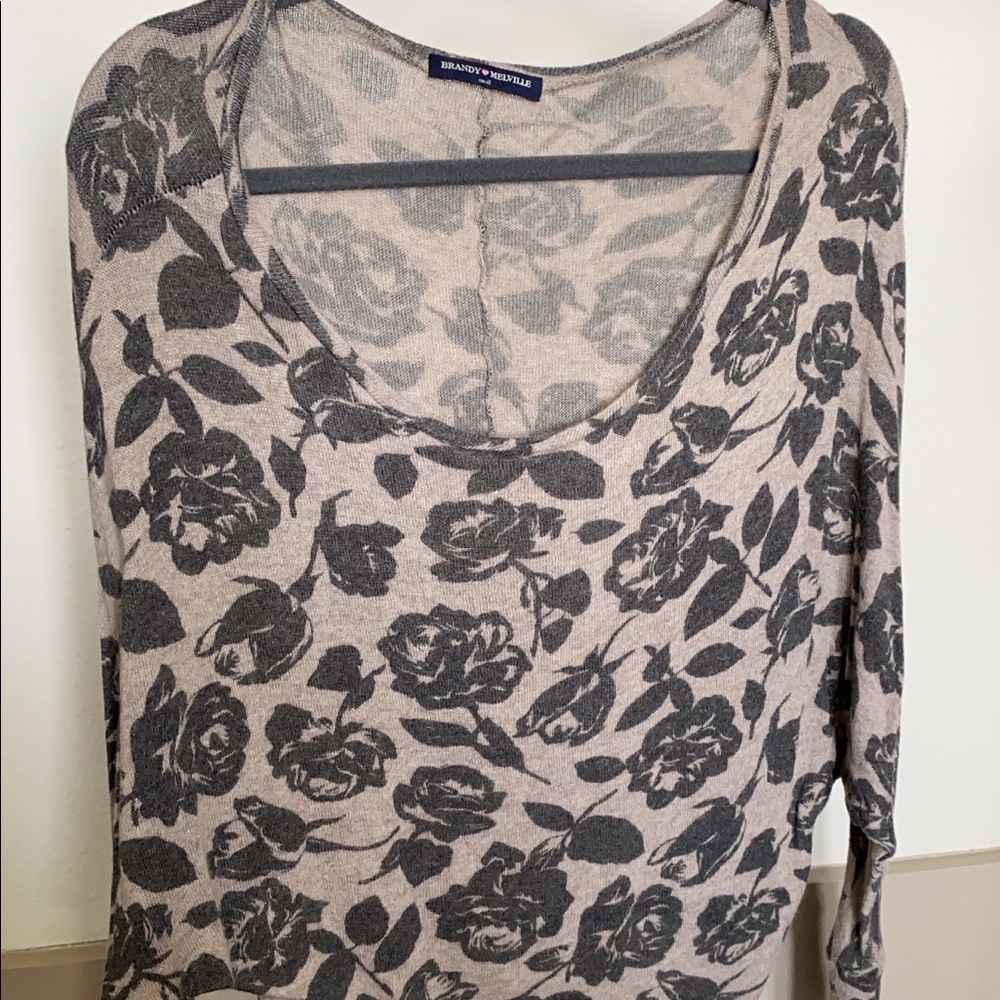 Brandy Melville Sweater